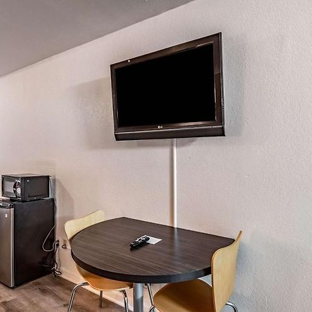 Motel 6-Portsmouth, Va エクステリア 写真