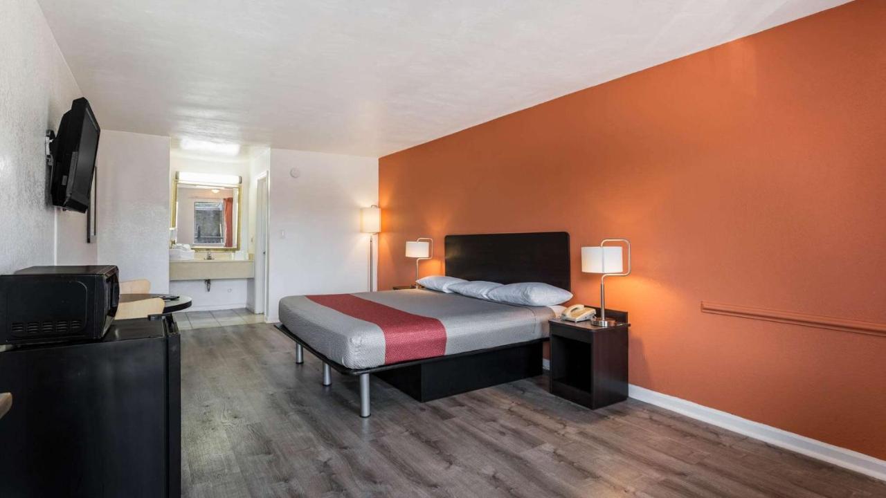 Motel 6-Portsmouth, Va エクステリア 写真