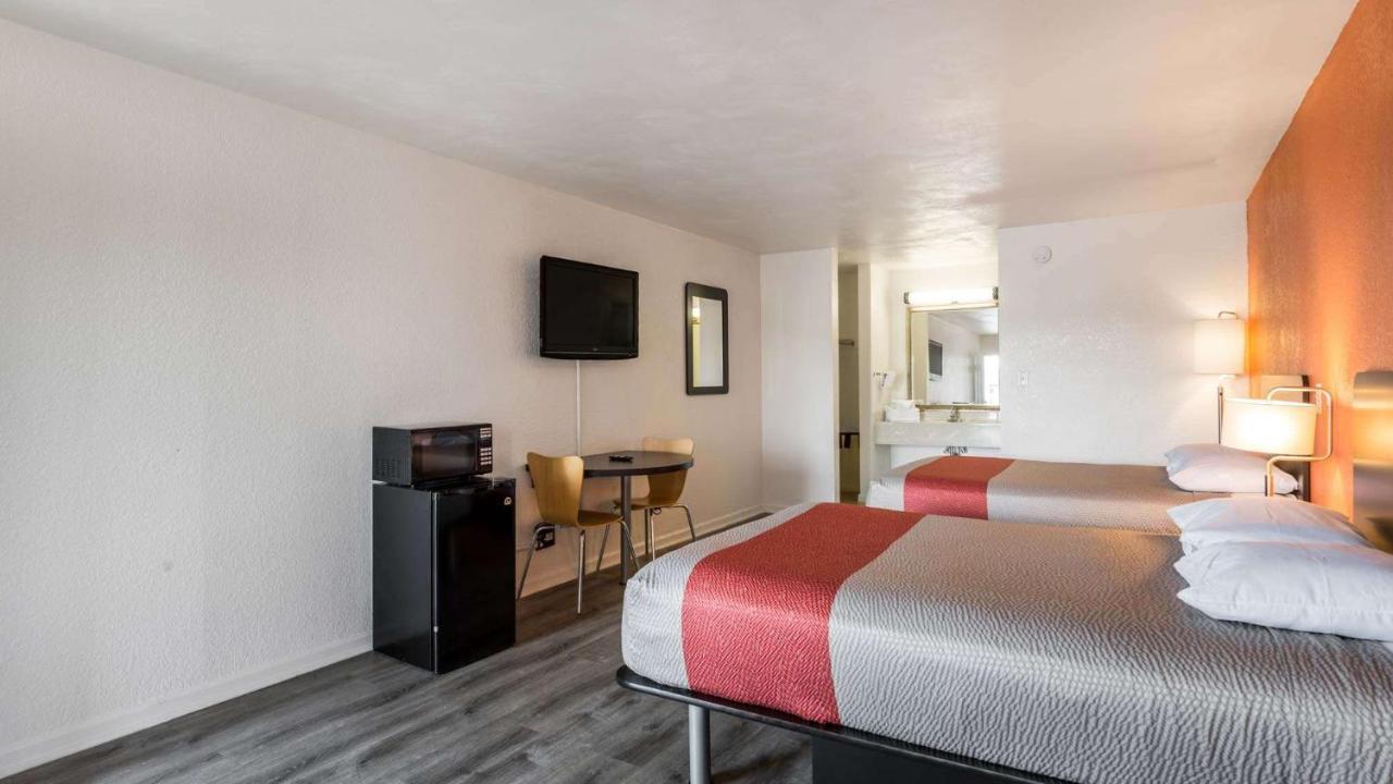Motel 6-Portsmouth, Va エクステリア 写真