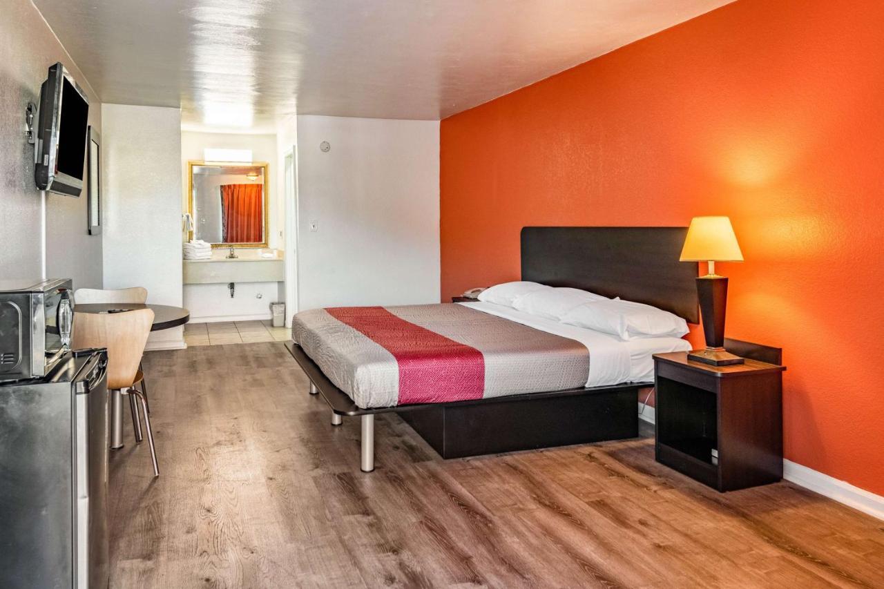 Motel 6-Portsmouth, Va エクステリア 写真