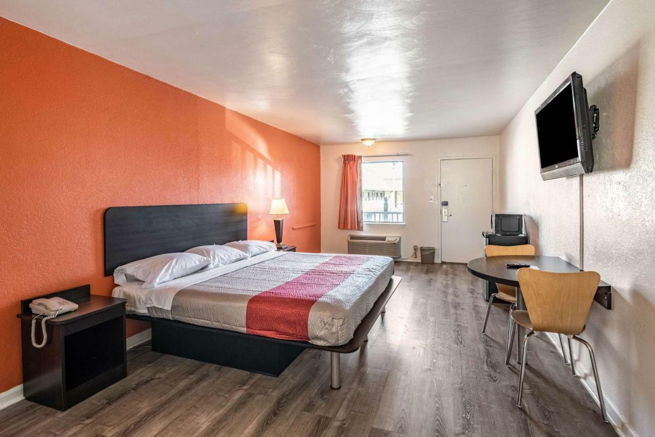 Motel 6-Portsmouth, Va エクステリア 写真