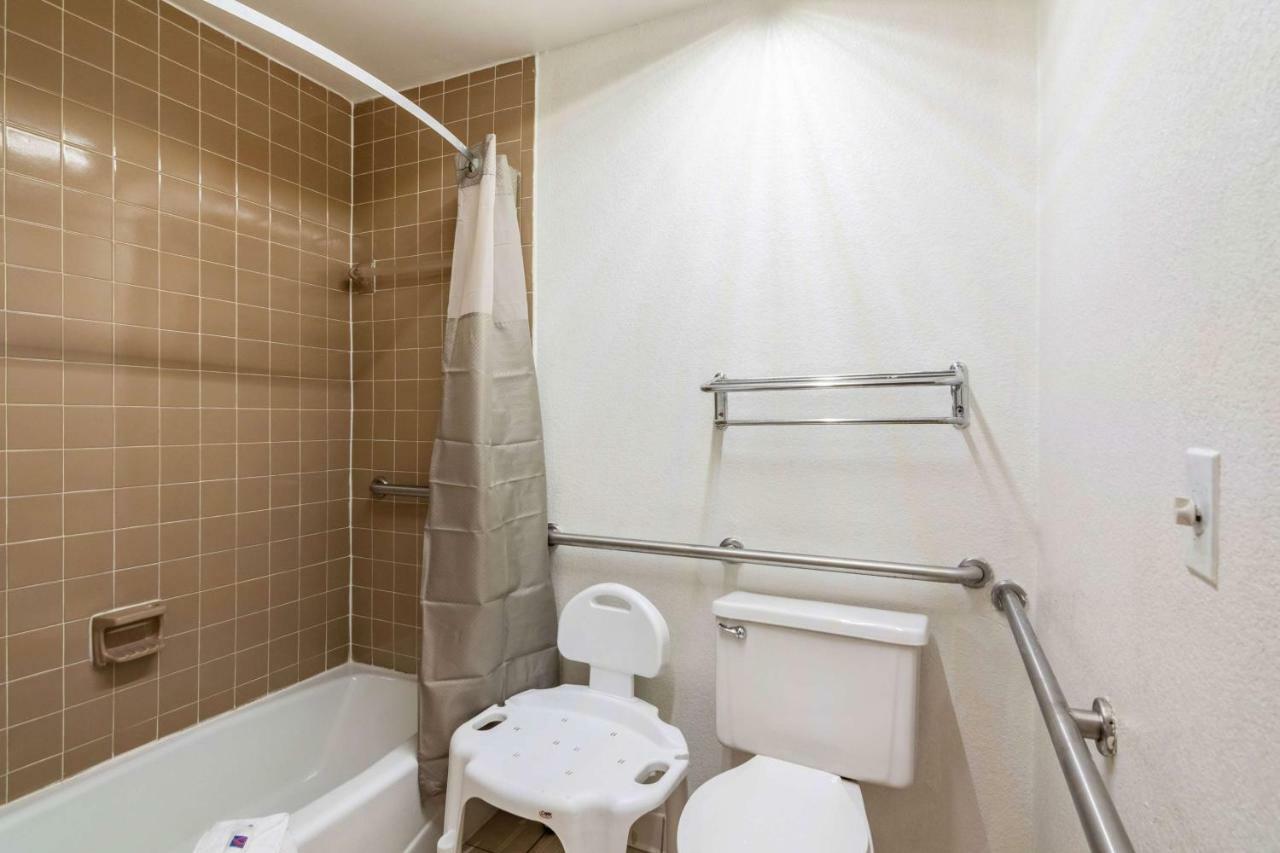 Motel 6-Portsmouth, Va エクステリア 写真