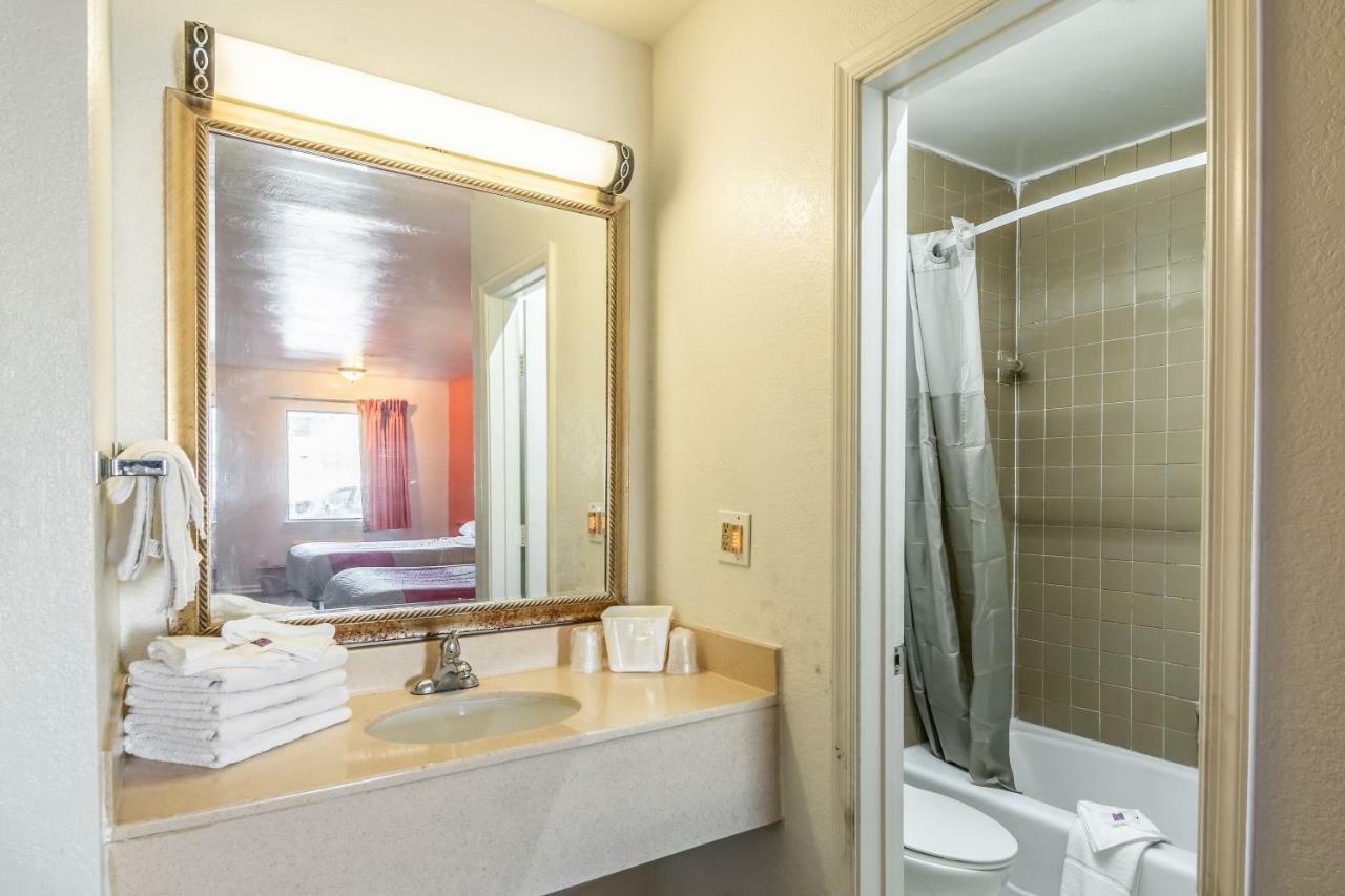 Motel 6-Portsmouth, Va エクステリア 写真
